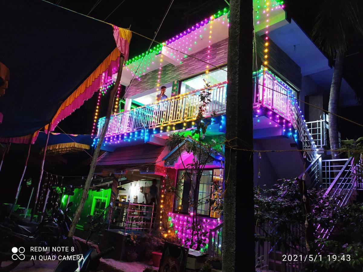 Sarvesh Arundekar Home Stay In Beach Side Ac Room Gokarna  Eksteriør bilde