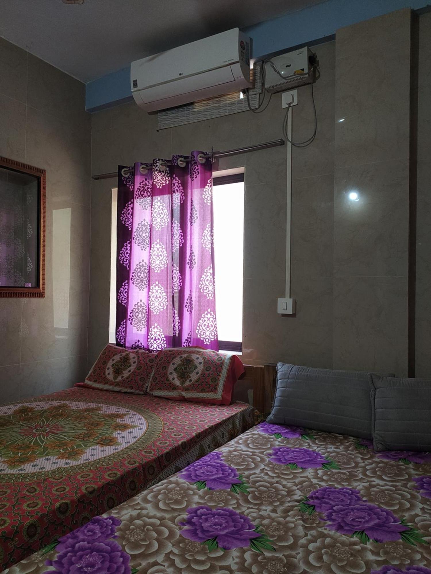 Sarvesh Arundekar Home Stay In Beach Side Ac Room Gokarna  Eksteriør bilde