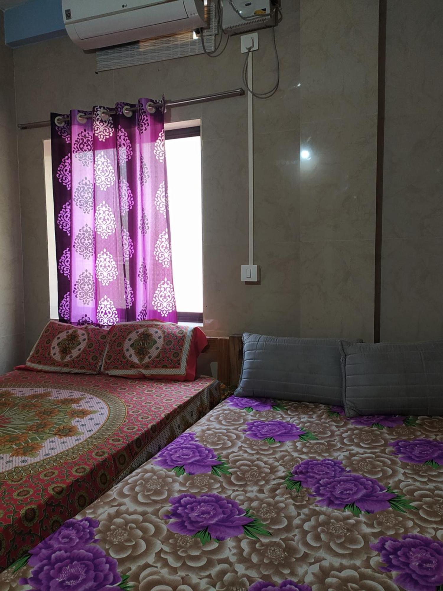Sarvesh Arundekar Home Stay In Beach Side Ac Room Gokarna  Eksteriør bilde